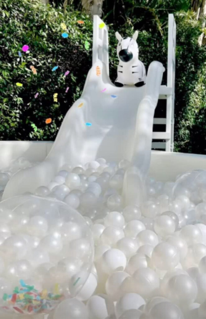 Ball pit styling idea
